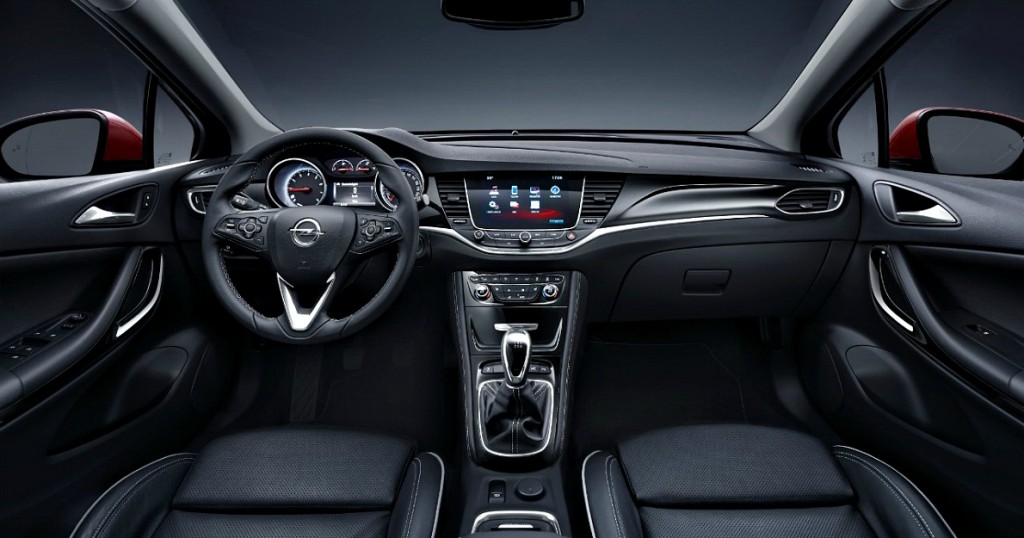 Opel Astra interior II