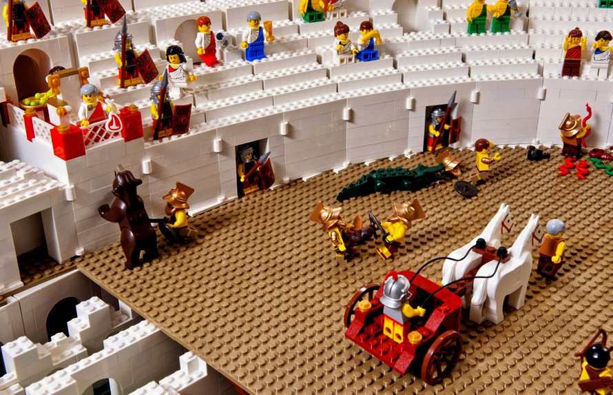 Huge-Lego-Colosseum-Build-3
