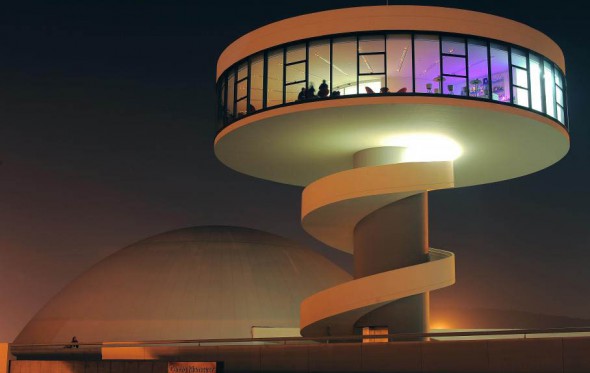 Oscar Niemeyer: Ο αρχιτέκτονας ενός καλύτερου κόσμου