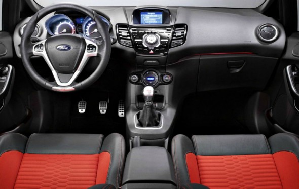 Driven: Ford Fiesta ST 182-197 HP – Πουλάει μούρη και καλά κάνει