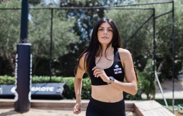 Κωνσταντίνα Γιαννοπούλου: «Βάζεις τα αθλητικά σου, τρέχεις και ξεφεύγεις από τα προβλήματα»