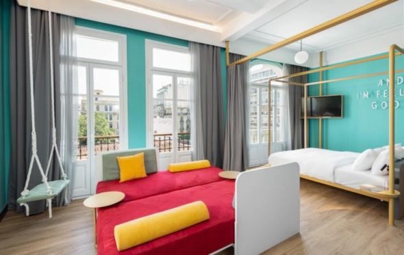 Colors Urban Hotel: το νέο πολύχρωμο ξενοδοχείο της Θεσσαλονίκης