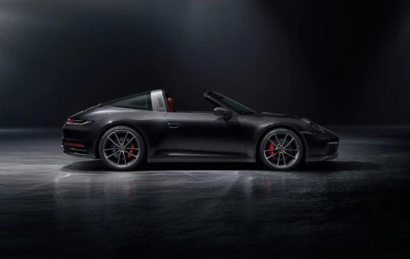 911 Targa: η νέα φαντασίωση της Porsche