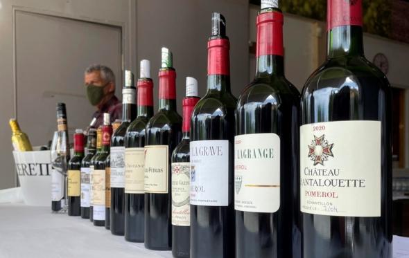 Δοκιμάσαμε κορυφαία Bordeaux του 2020: αξίζει να αγοράσετε «en primeur»;