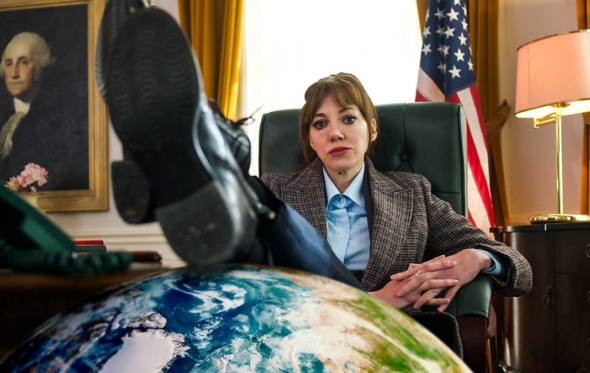 «Cunk on Earth»: η Diane Morgan τρολάρει την ιστορία του πλανήτη