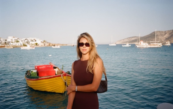 Ο φακός της Yulia Koval αγαπά την ελληνική γαλήνη