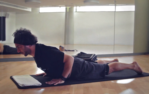 3 στάσεις yoga, αντίδοτο στην καθιστική ζωή